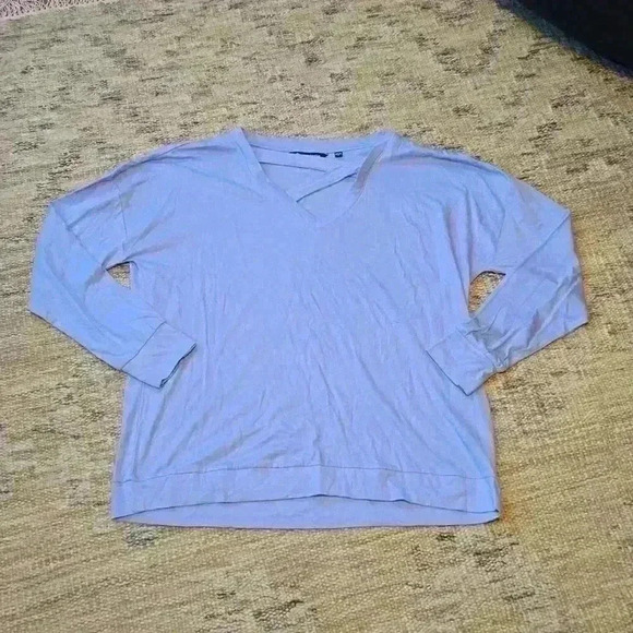 Blue V-neck Long Sleeve - Picture 3 of 6